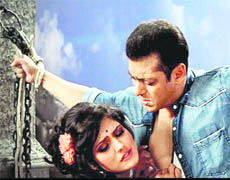 A still from the movie Ready