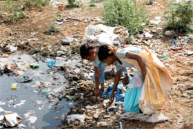The kids of slum areas picking waste in Barnala.