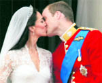the married couples first kiss