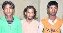 The three suspects arrested by the Haridwar police for the murder of a worker.