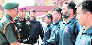 L Gen SR Gosh, GOC-in-C, Western Command, interacts with the team members in Chandimandir