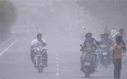 Commuters have a harried time after a dust storm hits Jalandhar