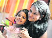 A mother-daughter duo expresses their love for each other at a club in Ludhiana.