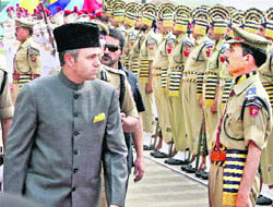 Chief Minister Omar Abdullah receives a guard of honour on the premises of the Civil Secretariat on the first day of the reopening of Darbar Move offices