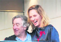 Robert De Niro & Uma Thurman