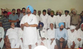 PPCC general secretary Harminder Singh Jassi addresses a workers meeting in Ferozepur
