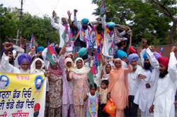 LJP activists court arrest in Bathinda on Sunday