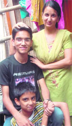 With Nitin Mukeshs success, his mothers efforts have been fructified