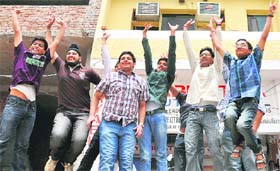 GOT IT Toppers of IIT from a tutorial in a jubilant mood in Ludhiana