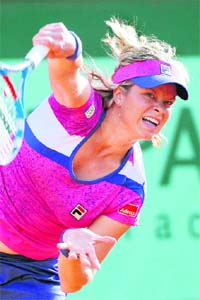 Kim Clijsters in action on Thursday. Clijsters lost to Dutch player Arantxa Rus 6-3, 5-7, 1-6
