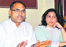 Ashok Tripathi, chief of the Ganga Parivar, and Anita Singh, general secretary, Rashtriya Jan Shakti Party, in Haridwar 