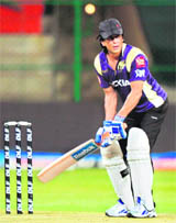 BADSHAH OF BAT: Don ko run out karna mushkil hi nahi namumkin hai