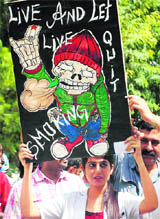 Students of MR Dental College take part in an anti-tobacco rally at Faridabad 