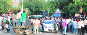 Public inconvenience: An intended marathon was converted into a protest march, which resulted in a major traffic jam near the Sectors 17-18 oundabout in Panchkula causing severe public inconvenience