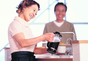 Many cafés offer special sessions for coffee lovers, who wish to learn the art of brewing and drinking coffee