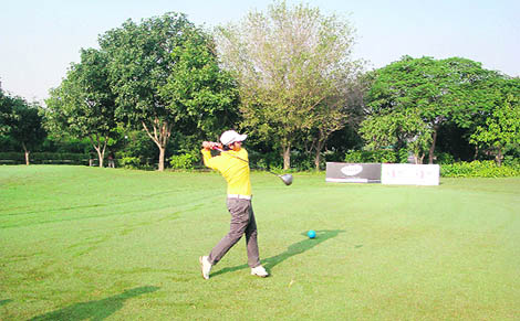 Nuzhat Gul, perhaps the only woman greenskeeper in India, today hopes that many more join her club of one, seeing that there is a boom of golf courses in the country