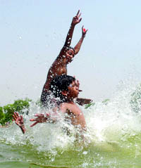 Mercury dipped further in the Capital, bringing relief to Delhiites who were reeling from severe heat wave conditions. The sky was partly cloudy during the early hours which offered some respite