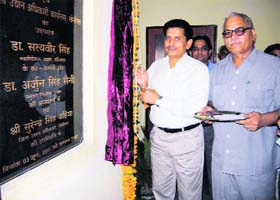 Dr Satya Veer Singh, director-general of the Horticulture Department, inaugurates a new complex of the department in Sonepat