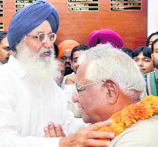 CM Parkash Singh Badal garlands Bhagat Chunni Lal on his election as Deputy Speaker