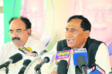 State BJP President Bisan Singh Chufal addresses a press conference in Dehradun on Thursday. 