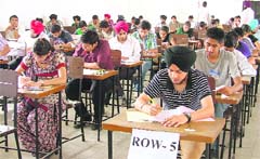 Aspirants take Common Entrance Test conducted by GADVASU in Ludhiana