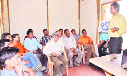 Abhishek Singh, Chairman, EFFECT, trains state forest officials in snake rescue at the Malsi Deer Park, Dehradun.