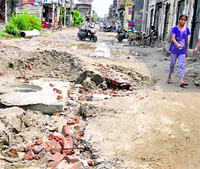 An open manhole in Chander Nagar, Ludhiana