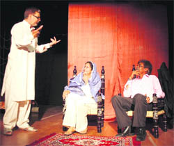 Artistes perform play A Zindagi at Virsa Vihar in Amritsar. 