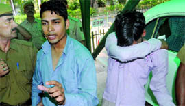 Two journalists arrested for extortion attempt in New Delhi on Thursday.