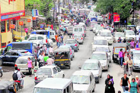 Vehicles move at a snails pace on Chakrata Road in Dehradun.