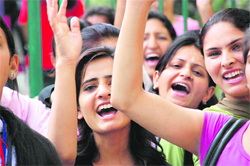Activists of the ABVP raise slogans against the privatisation of education at the Rajkiya Kanya Mahavidyalaya in Shimla on Monday.