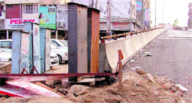 The newly installed telecom equipment near the flyover at Bhadaur House, Ludhiana.