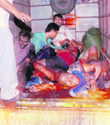 Those injured in the Zaveri Bazar blast being shifted to a hospital in Mumbai on Wednesday.