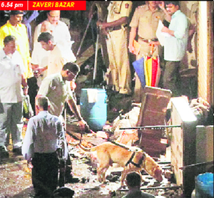 The first explosion took place at Shakeel Memon street in south Mumbai's Zaveri Bazar. 