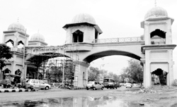 A view of Mata Mansa Devi Singhdwar under construction at Panchkula
