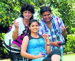 (L-R) Anju, Shipra & Subhash