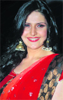 Zarine Khan