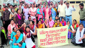 Gram pardhans of the Chaudans valley hold a protest in support of their demands in front of the office of the District Magistrate at Pithoragarh on Thursday.