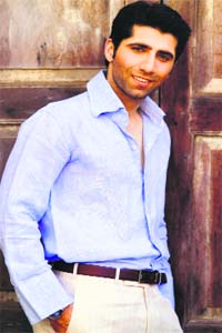 Experimental treat: Sumit Kaul
