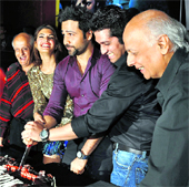 Cast of Murder 2