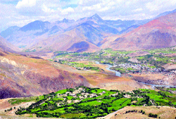 A panoramic view of the Drass town with the famous Tiger Hill in the backdrop