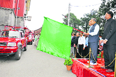 CM Prem Kumar Dhumal flags off five quick-response vehicles of the HP Fire Services Department in Shimla on Saturday.
