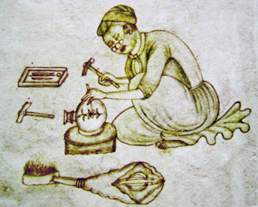 Bidri craftsman at work