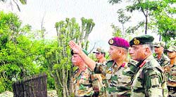 Army chief Gen VK Singh visits forward areas of the Akhnoor sector on Thursday