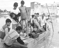 A boat carrying evacuated families in Nawanshahr. 