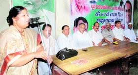 A meeting of the Congress organised on the birth anniversary of Rajiv Gandhi in Dehradun on Saturday.