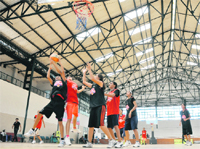 A match in progress during the Mahindra NBA Challenge Basketball League Season II in Ludhiana on Saturday. 
