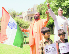 A street play Azadi ki doosri ladai, directed by Ajay Sharma, being presented at Rani Park in Jammu on Sunday. 