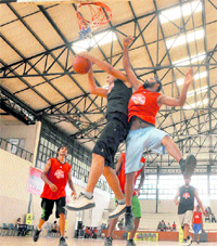 A match in progress during the Mahindra NBA Challenge League Season II in Ludhiana on Sunday