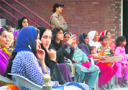 Pakistani women at The Retreat ceremony at the Hussainiwala border